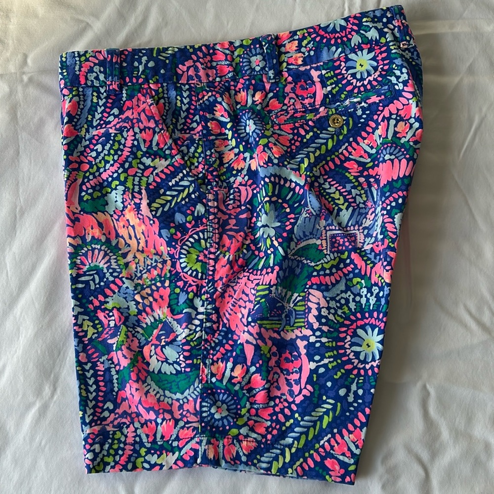 GUC Lilly Pulitzer chipper shorts, Bermuda length, multi fantasy garden